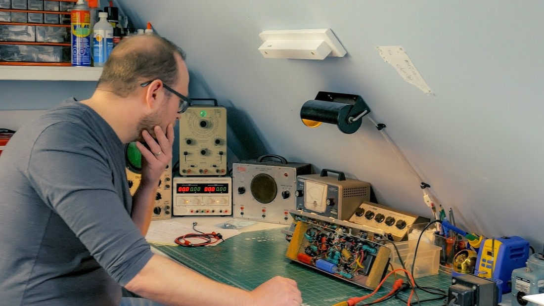 How to Restore Vintage Electronics icon